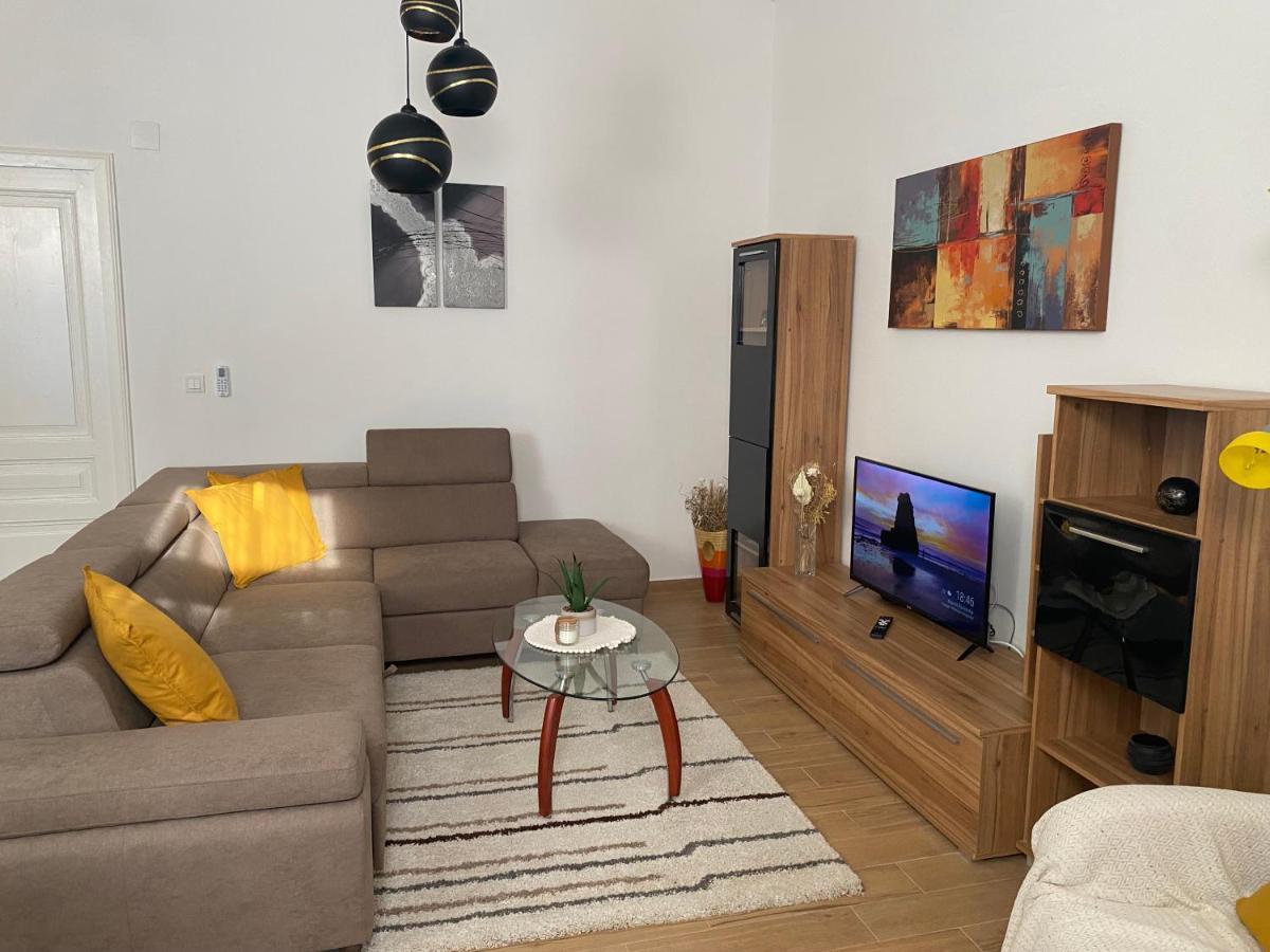 Apartman Andela Pula Centar Экстерьер фото